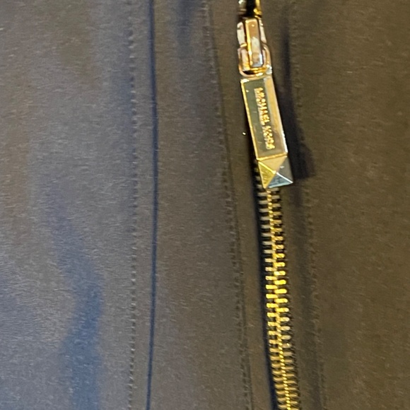 Black windbreaker jacket zip up with gold accents - Picture 8 of 16